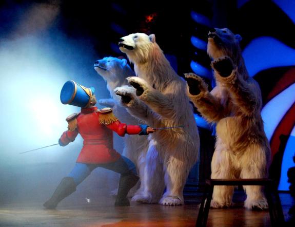 Imagen de la noticia:A Xunta anuncia no Culturgal a programación de Nadal do Gaiás que inclúe osos e elefantes mecánicos e unha aldea viquinga co...