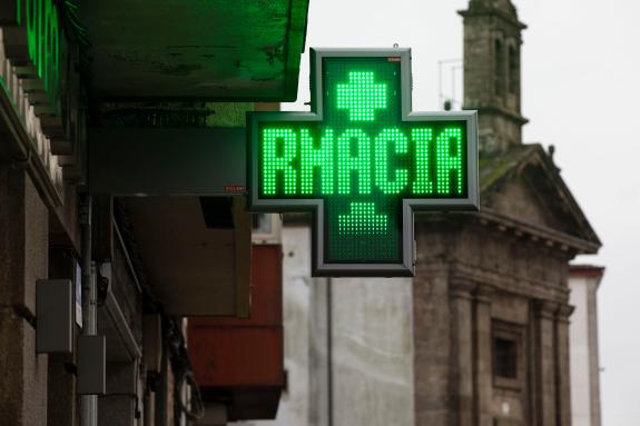 Imaxe da nova:Rueda anuncia que o Plan sanitario galego de inverno inclúe por primeira vez unha rede de farmacias sentinela e un modelo matemátic...