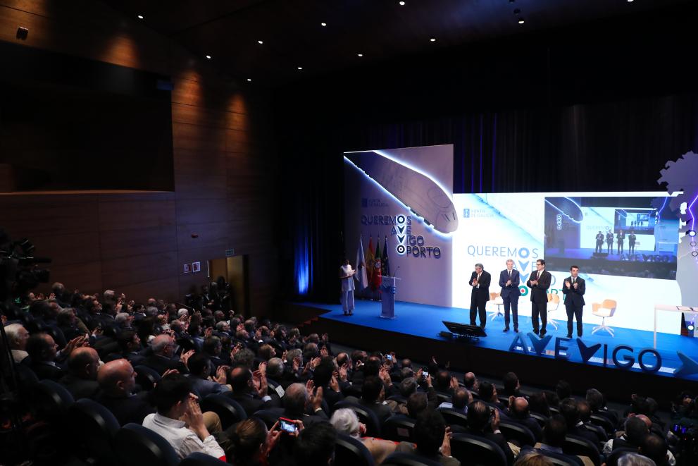 Imaxe 12 de 12 asociada á nova