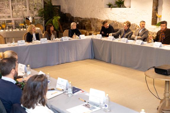 Imagen de la noticia:A Xunta salienta que a nova Lei de Recursos Naturais abre un “camiño diferencial” para unha nova política industrial e enerx...