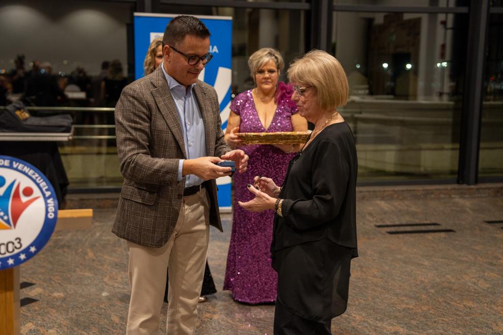 Imaxe 2 de 3 asociada á nova