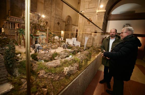 Imagen de la noticia:Xosé Merelles destaca el valor turístico de las tradiciones navideñas que animan a visitar ciudades y villas en este mes