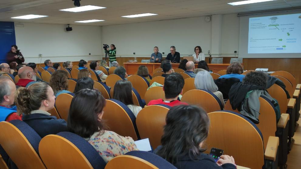 Imaxe 1 de 3 asociada á nova