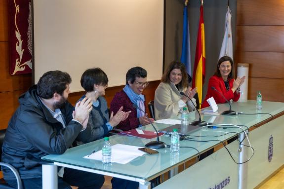 Imaxe da nova:A Xunta pon en valor o novo centro ocupacional de Betanzos que fomenta activamente a integración social das persoas con discapacida...