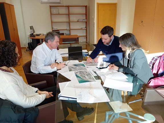 Imagen de la noticia:Portos de Galicia e o Concello de Foz acordan a proposta definitiva para a reversión ao estado de terreos innecesarios para ...