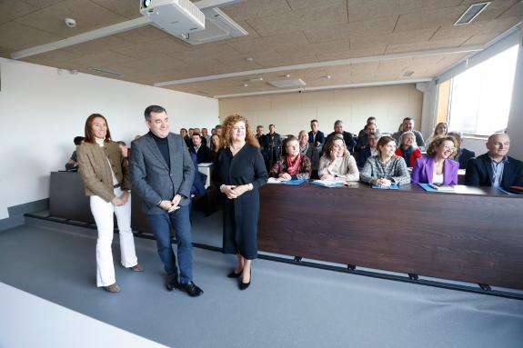Imagen de la noticia:Román Rodríguez agradece el trabajo de los 28 centros integrados en pro de la excelencia de la FP gallega