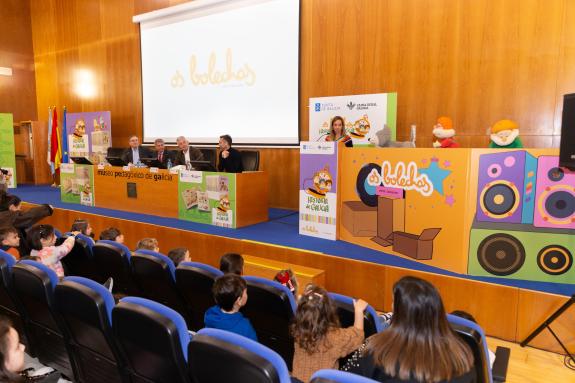 Imaxe da nova:Valentín García pone en valor la creación de nuevas iniciativas para fomentar el gallego entre los más jóvenes