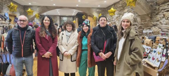 Imagen de la noticia:La Xunta destaca el papel del Mercado da Estrela en la dinamización comercial de la Artesanía de Galicia de cara a Navidad