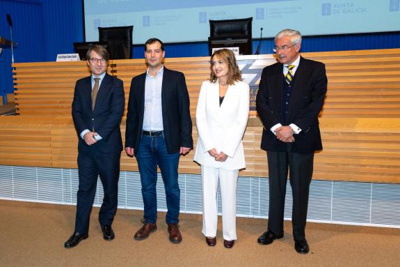 Imaxe da nova:A Xunta entrega o Premio Manuel Colmeiro de investigación ao profesor de economía da USC Diego Sande Veiga