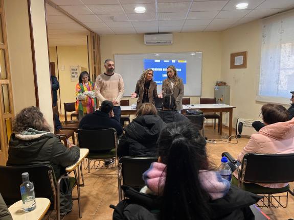 Imaxe da nova:A Xunta inviste preto de 309.000 euros na formación de 15 persoas desempregadas no obradoiro ‘Eume IV’ que se inaugou hoxe nas Pont...