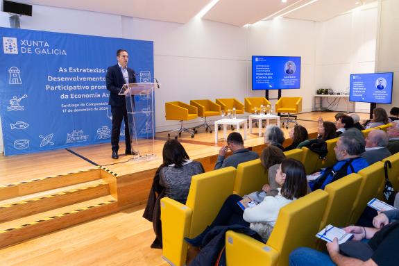 Imagen de la noticia:Alfonso Villares sitúa a los GALP como elementos determinantes en el fomento de la economía azul