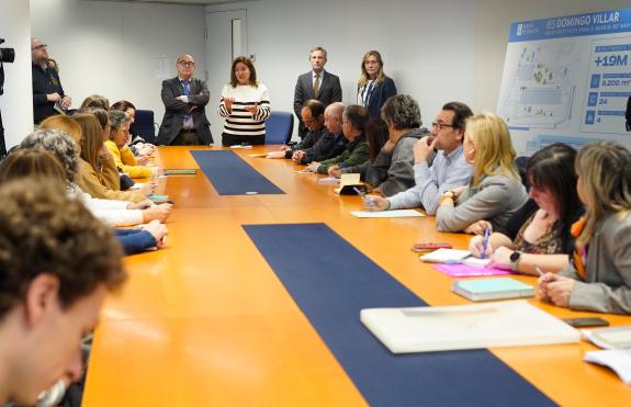Imaxe da nova:A Xunta presenta o proxecto do IES Domingo Villar de Navia aos directores dos centros educativos de Vigo