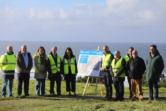 Imaxe da nova:A Xunta habilitará unha senda que rodeará o monte Santa Tegra cun investimento de 1,6 M€