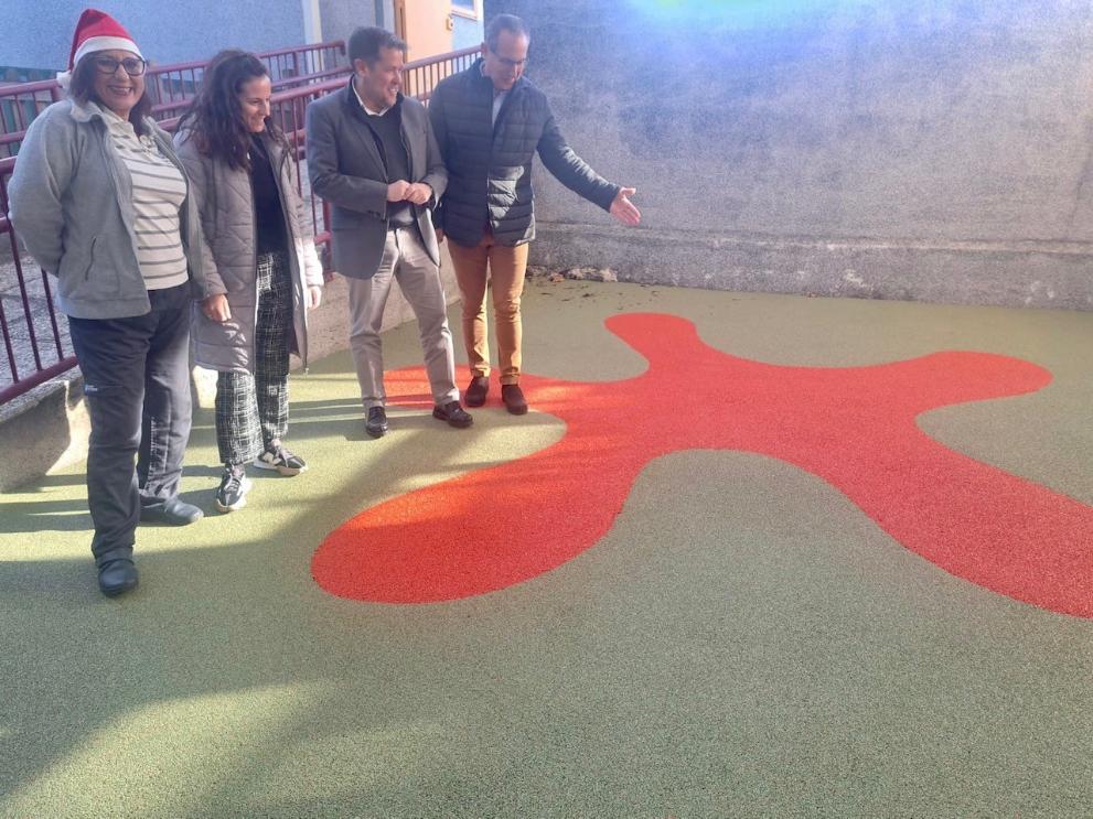 Imaxe 2 de 2 asociada á nova