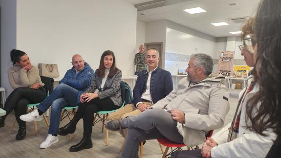 Imaxe da nova:A Xunta impulsa 17 proxectos de emprendemento empresarial no rural de Lugo, con infraestruturas e asesoramento na rede de viveiros ...