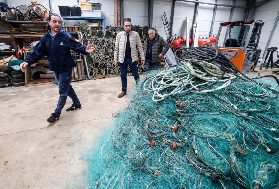 Imaxe da nova:A Xunta  facilita o desenvolvemento da actividade da Confraría de Pescadores de O Vicedo e mellora as condicións laborais dos traba...