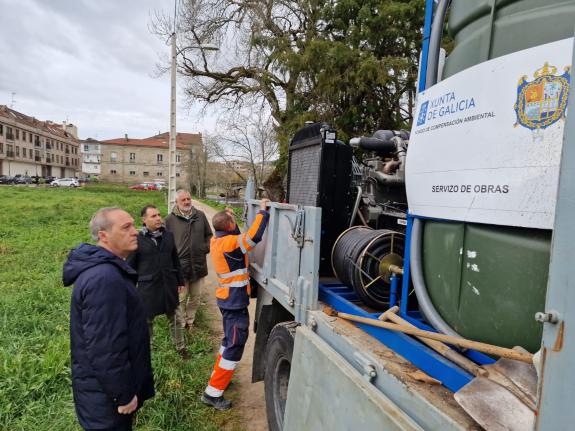 Imaxe da nova:O Concello de Caldas de Reis adquire novo equipo en bancada para labores de limpeza e desatascos grazas ao Fondo de Compensación Am...