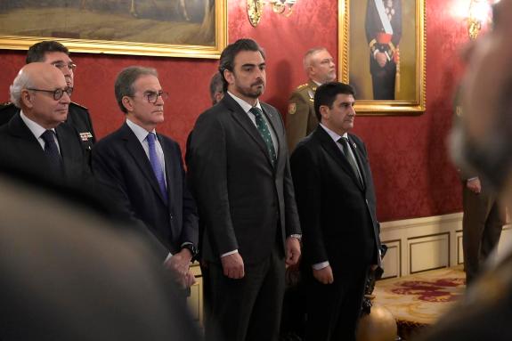 Imagen de la noticia:El conselleiro de Presidencia asiste a la celebración de la Pascua Militar en A Coruña