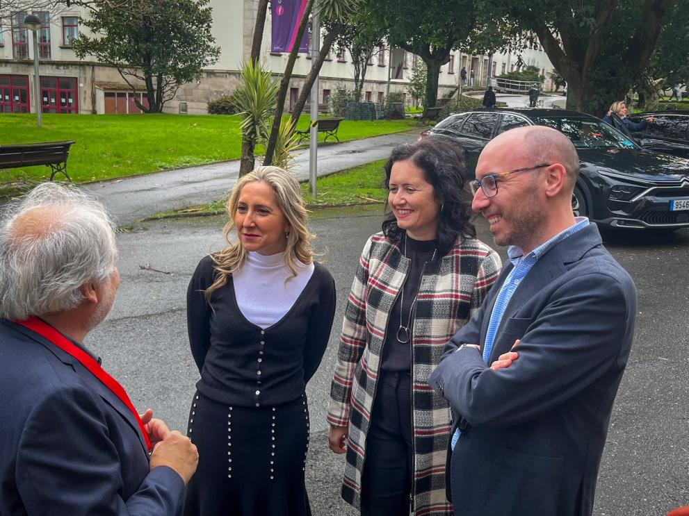 Imaxe 2 de 2 asociada á nova