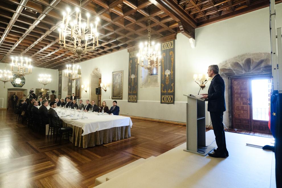 Imaxe 4 de 6 asociada á nova