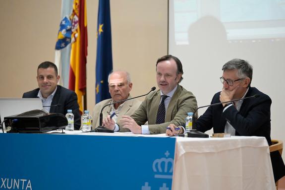 Imaxe da nova:A Xunta pon en valor o traballo diario do persoal da residencia pública Torrente Ballester, recoñecida como centro libre de suxeici...