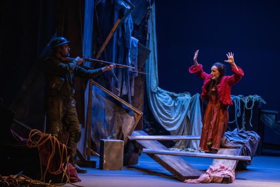 Imaxe da nova:Teatro do Noroeste estrea en Santiago o espectáculo ‘Guerra’, producido con subvención da Xunta
