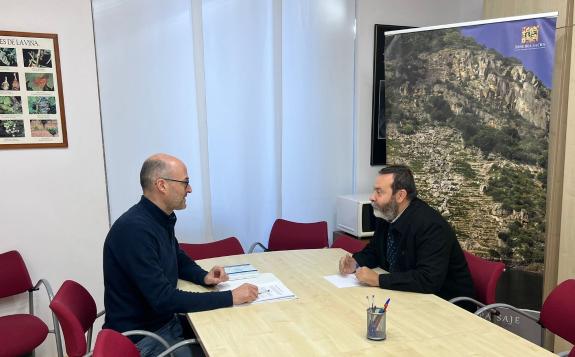 Imagen de la noticia:A Xunta e o Consello Regulador da Denominación de Orixe Ribeira Sacra reforzan a súa colaboración