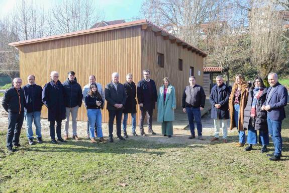 Imaxe da nova:A Xunta impulsa melloras nas infraestruturas deportivas de Ponteareas cunha achega de 55.000€