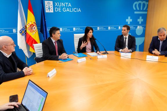 Imaxe da nova:O acordo entre a Xunta e o Consello da Avogacía Galega permite atender en 2024 máis dun cento de consultas en materia de vivenda