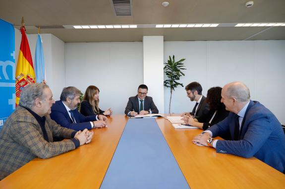 Imaxe da nova:A Xunta e  Anfaco-Cecopesca analizan vías de colaboración para reforzar a empregabilidade e a remuda xeracional  no sector mar-alim...