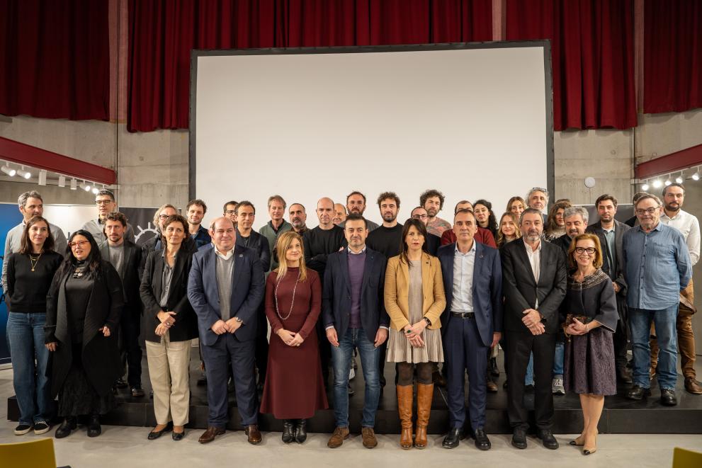 Imaxe 4 de 4 asociada á nova
