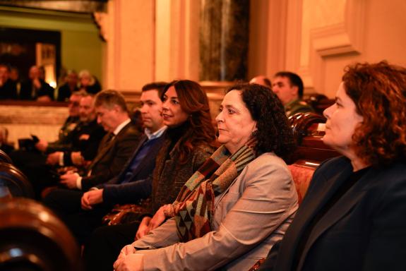 Imaxe da nova:Belén do Campo asiste á cerimonia de entrega dos títulos de Fillo Predilecto e Fillos Adoptivos aos Heroes do Orzán