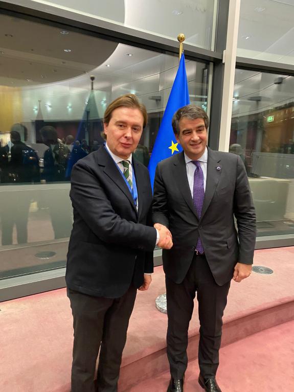 Imaxe da nova:Galicia defende a xestión rexional dos fondos europeos ante os comisarios europeos de Orzamento, Cohesión e Emprego