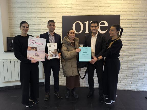 Imagen de la noticia:La Xunta destaca el valor de las iniciativas a favor de la dinamización de las ventas del comercio local