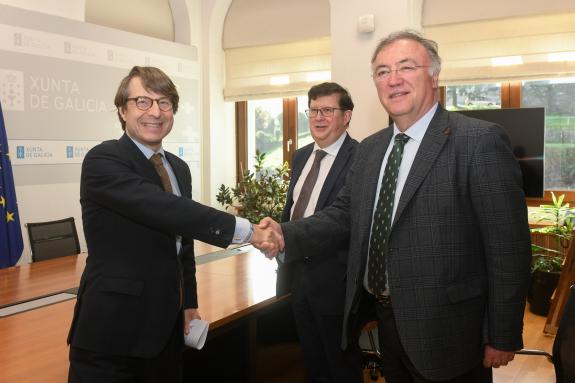 Imagen de la noticia:Galicia y Cantabria intercambian experiencias y conocimiento para conseguir una administración más ágil, próxima y capaz de ...
