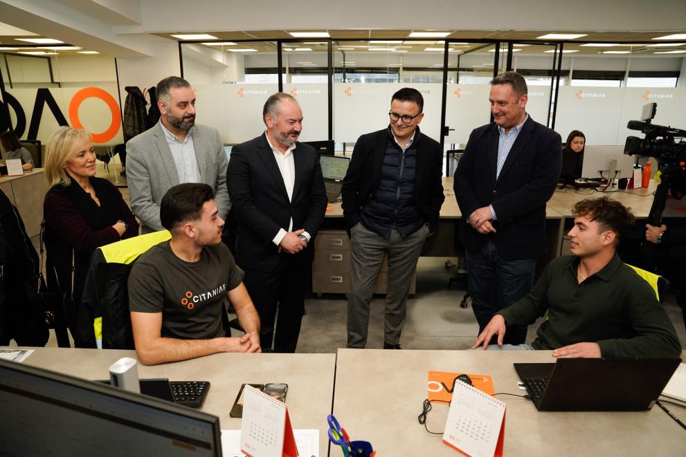 Imaxe 2 de 2 asociada á nova