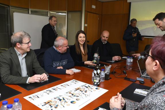 Imaxe da nova:María José Gómez pon en valor as axudas para reestruturación e reconversión de viñedo como ferramenta para mellorar a competitivida...