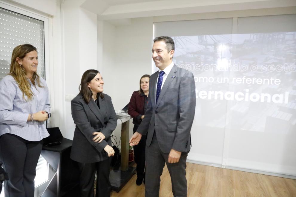 Imaxe 3 de 3 asociada á nova