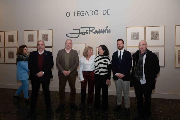 Imaxe da nova:Belén do Campo asiste á inauguración de 'O legado de José Ramón'