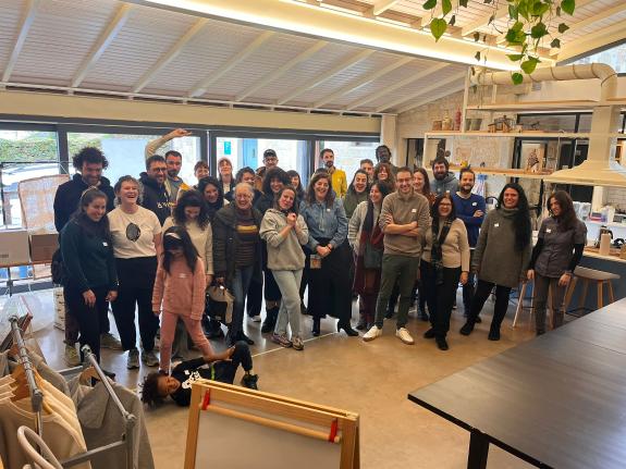 Imagen de la noticia:La Xunta avanza en la apuesta por la atracción de talento emprendedor al rural con las reuniones del proyecto Fixar que pote...