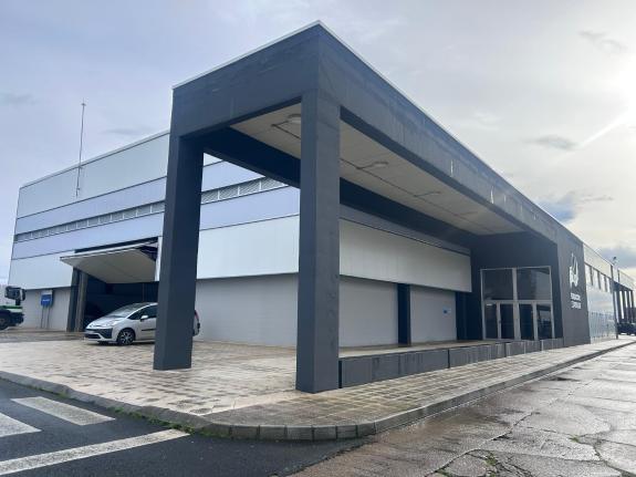 Imagen de la noticia:Portos de Galicia outorga á Confraría de Burela unha autorización para a explotación da nave de redes de arrastre con bonifi...