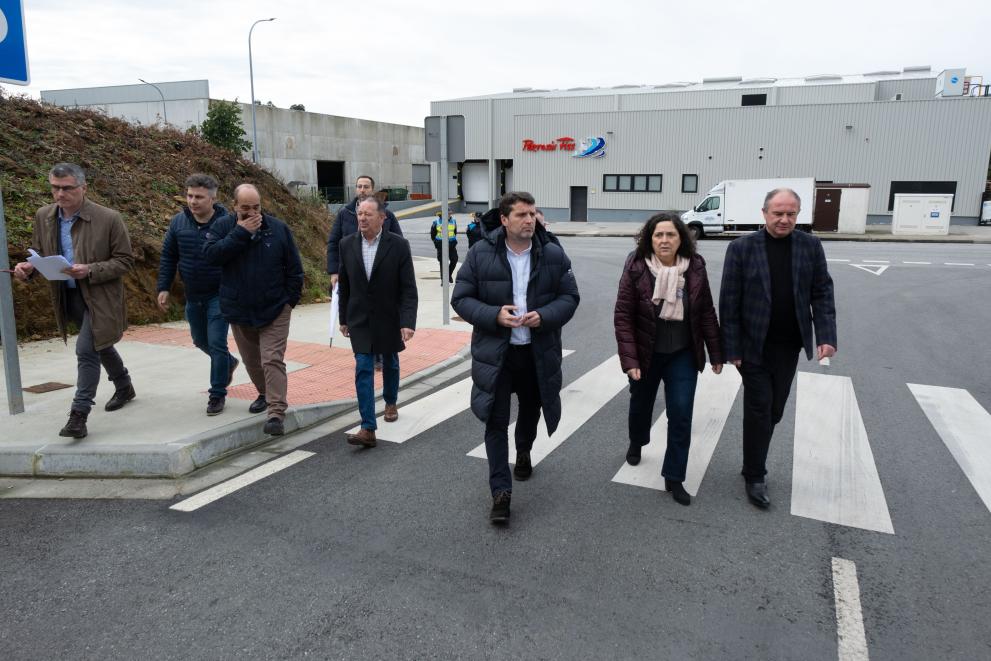 Imaxe 2 de 3 asociada á nova