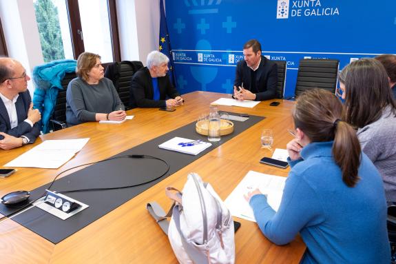 Imagen de la noticia:La Xunta creará un grupo de trabajo con el sector del libro para impulsar la edición en lengua gallega