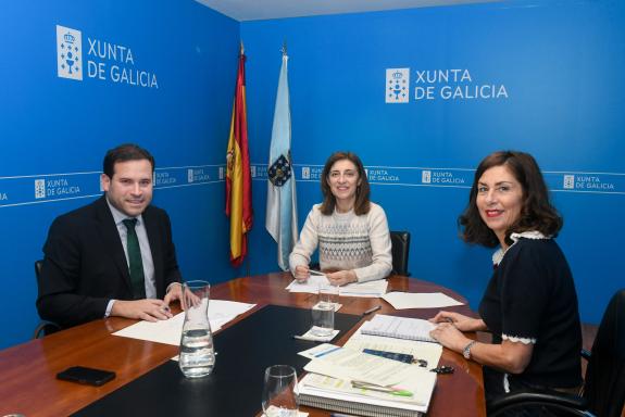 Imaxe da nova:Ángeles Vázquez e o alcalde de Cerdedo-Cotobade avalían vías de colaboración en materia de saneamento e patrimonio natural