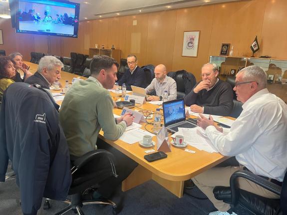 Imagen de la noticia:A Xunta prevé formar máis de 12.000 efectivos dos corpos de seguridade e dos servizos de emerxencias ata xuño a través da Ac...