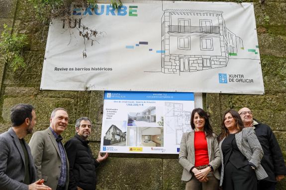 Imaxe da nova:A Xunta licita por máis dun millón de euros un inmoble do século XIX  do centro histórico de Tui que albergará tres novas vivendas ...