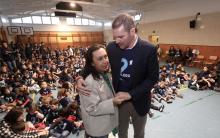 López Campos salienta a importancia de impulsar o galego nas propostas de lecer para a rapazada dentro e fóra das escolas 