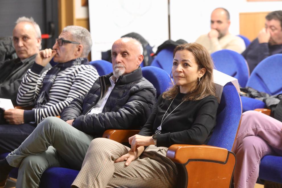 Imaxe 2 de 2 asociada á nova