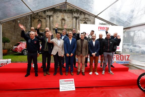 Imaxe da nova:Lete Lasa anima aos 22 rapaces e rapazas que inician unha nova tempada co Froiz, “o mellor equipo da historia do ciclismo amateur e...