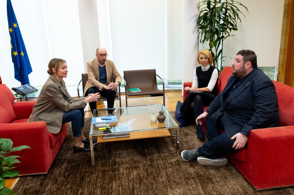 Imaxe 2 de 2 asociada á nova